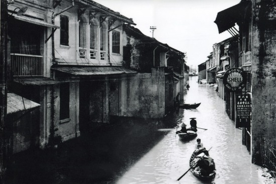 Hội An trong trận lụt lớn năm 1950.